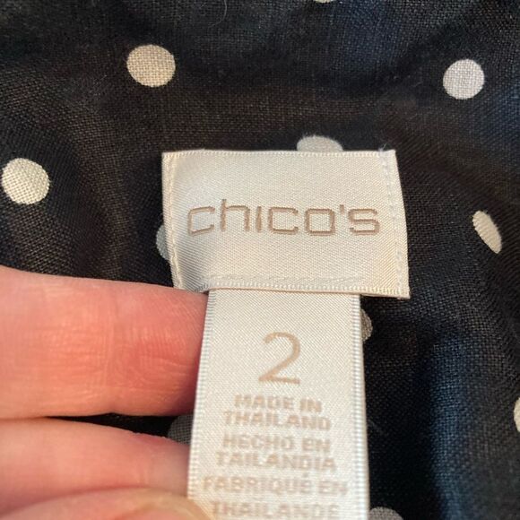 Chicos No Iron Linen Polka Dot Button-Up Shirt hi lo ties at waist (2) - Picture 9 of 12